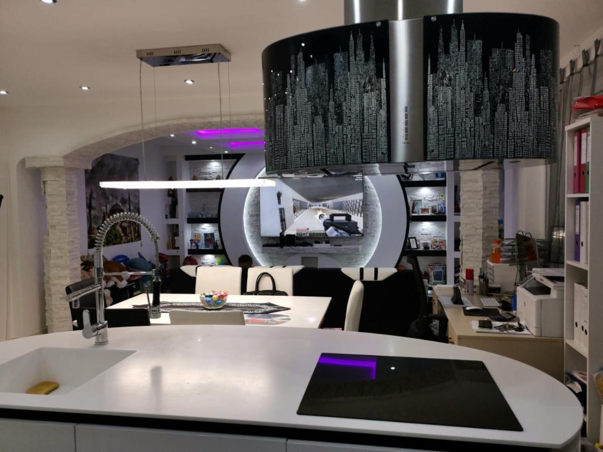 Vienna Luxus Appartment ภายนอก รูปภาพ